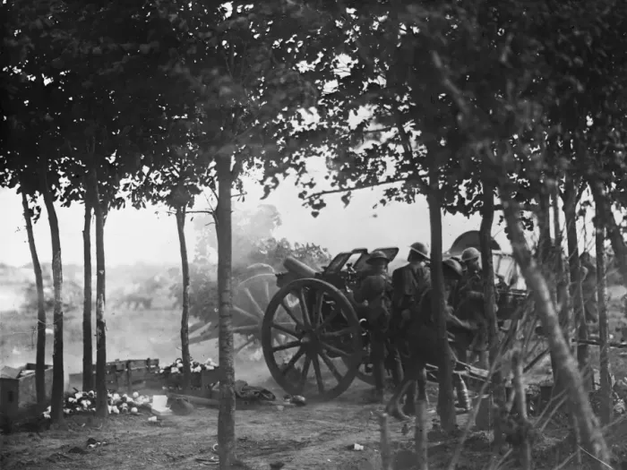 Framed Print : Australian Howitzer 1918 Framed Print : Australian Howitzer 1918