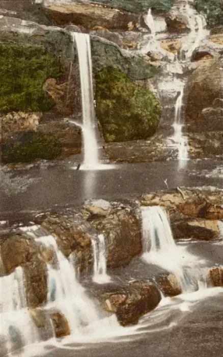 Framed Print : Australian Waterfalls - Wentworth Falls Framed Print : Australian Waterfalls - Wentworth Falls