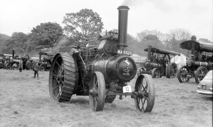 Framed Print : Aveling and Porter General Purpose Engine Elizabeth MA 5525 Framed Print : Aveling and Porter General Purpose Engine Elizabeth MA 5525