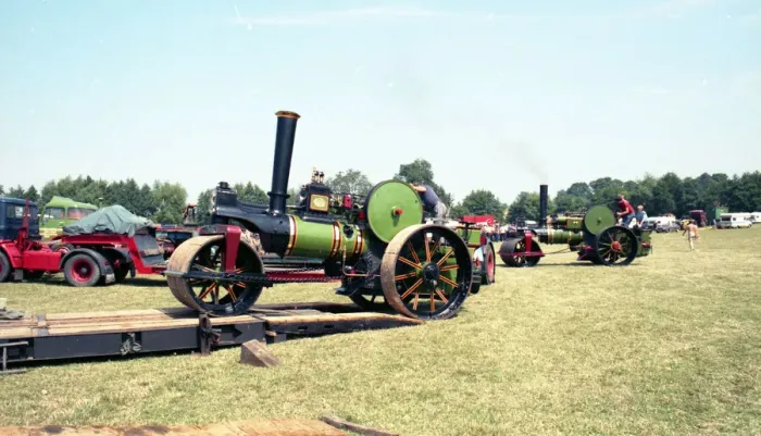 Framed Print : Aveling and Porter Road Roller 8752 Framed Print : Aveling and Porter Road Roller 8752