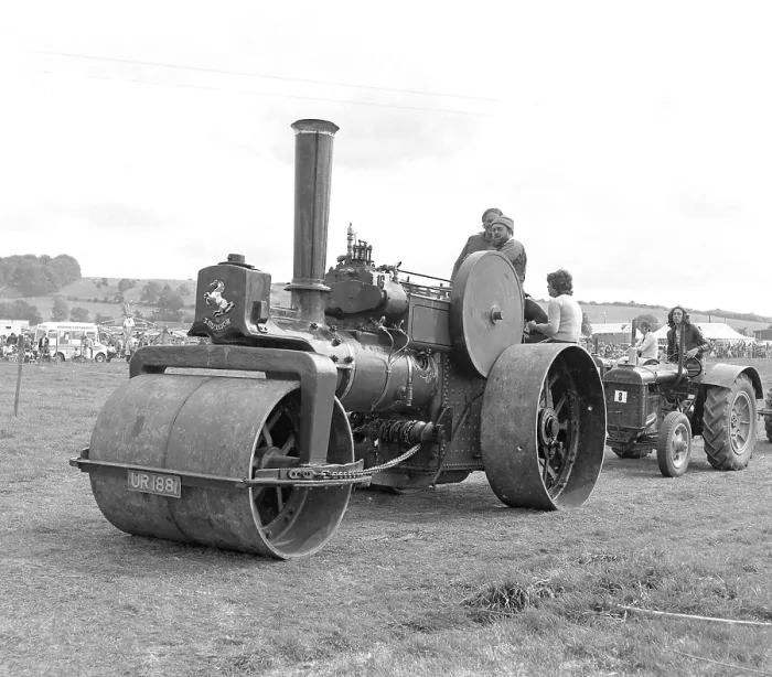 Framed Print : Aveling and Porter Road Roller number 12172, The Duck Framed Print : Aveling and Porter Road Roller number 12172, The Duck