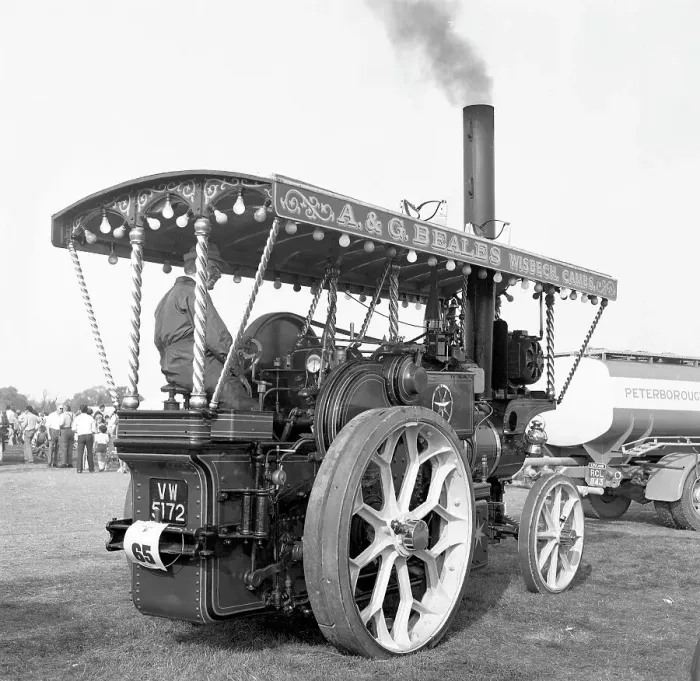 Framed Print : Aveling and Porter Tractor number 12115 Framed Print : Aveling and Porter Tractor number 12115