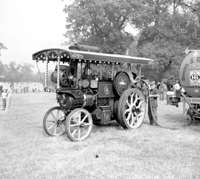 Framed Print : Aveling & Porter Tractor number: 12115 Rambler Framed Print : Aveling & Porter Tractor number: 12115 Rambler