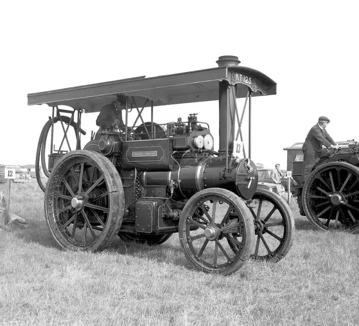 Framed Print : Aveling and Porter Tractor number 8030 English Princess Framed Print : Aveling and Porter Tractor number 8030 English Princess