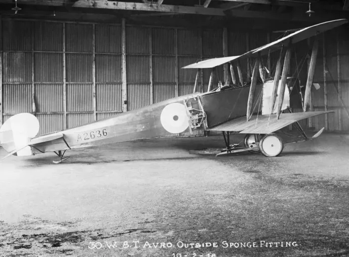 Framed Print : Avro 504A with Vertical Fuselage-Mounted Camera 30W8T Outside Sponge Fitting Framed Print : Avro 504A with Vertical Fuselage-Mounted Camera 30W8T Outside Sponge Fitting