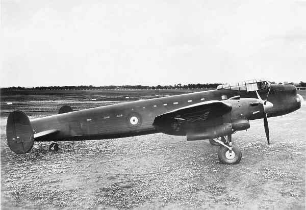 Avro 679 Manchester First Prototype with Twin Tail-Fins and No Turret Date: 1939
