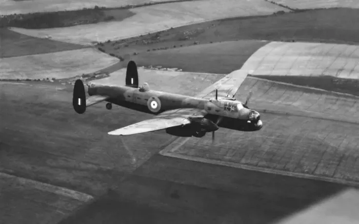 Framed Print : Avro 679 Manchester 1A / IA Framed Print : Avro 679 Manchester 1A / IA