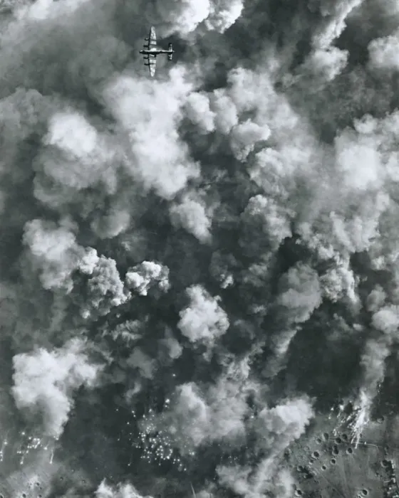 Framed Print : Avro 683 Lancaster Framed Print : Avro 683 Lancaster