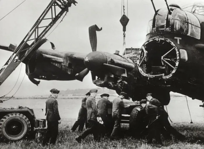 Framed Print : Avro 683 Lancaster Framed Print : Avro 683 Lancaster