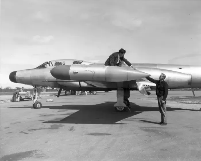 Framed Print : Avro Canada CF100 Canuck Mk 4 Framed Print : Avro Canada CF100 Canuck Mk 4
