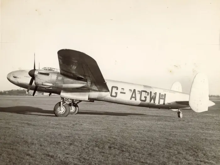 Framed Print : Avro Lancastrian 3 G-AGWH Starburst Framed Print : Avro Lancastrian 3 G-AGWH Starburst