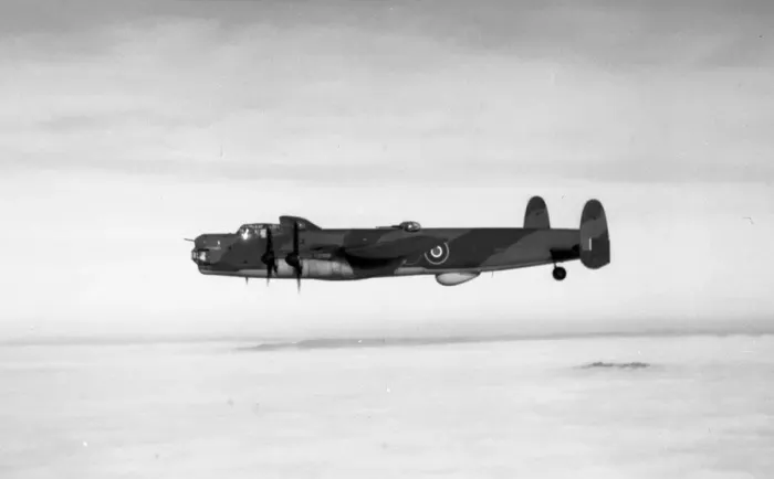 Framed Print : Avro Lincoln PW932