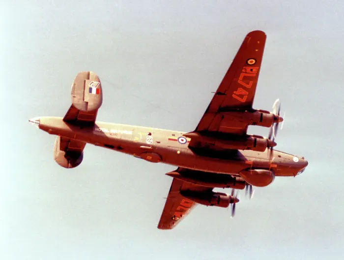 Framed Print : Avro Shackleton AEW. 2 WL747 Florence Framed Print : Avro Shackleton AEW. 2 WL747 Florence