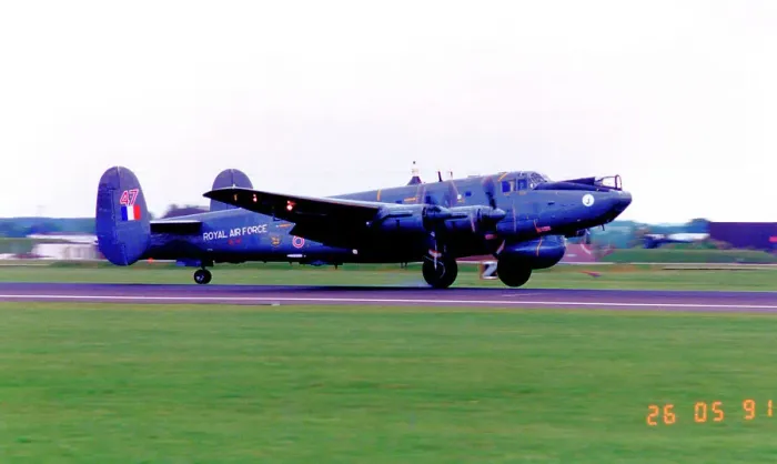Framed Print : Avro Shackleton AEW. 2 WL747 Florence Framed Print : Avro Shackleton AEW. 2 WL747 Florence
