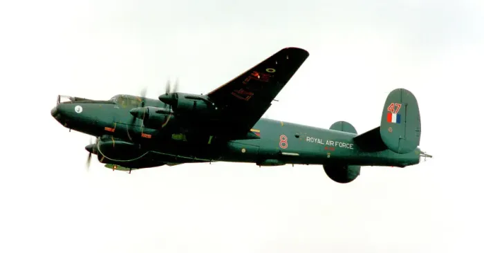 Framed Print : Avro Shackleton AEW. 2 WL747 Florence Framed Print : Avro Shackleton AEW. 2 WL747 Florence