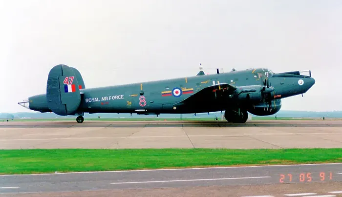 Framed Print : Avro Shackleton AEW. 2 WL747 Florence Framed Print : Avro Shackleton AEW. 2 WL747 Florence