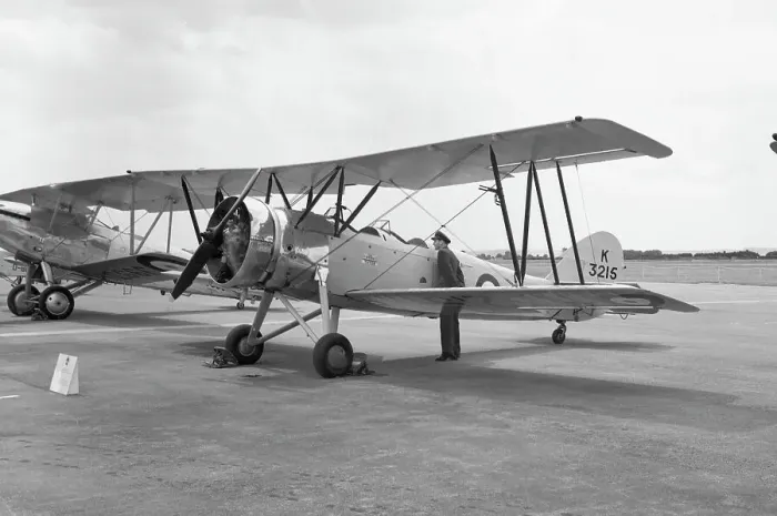 Framed Print : Avro Tutor K3125 - G-AHSA Framed Print : Avro Tutor K3125 - G-AHSA