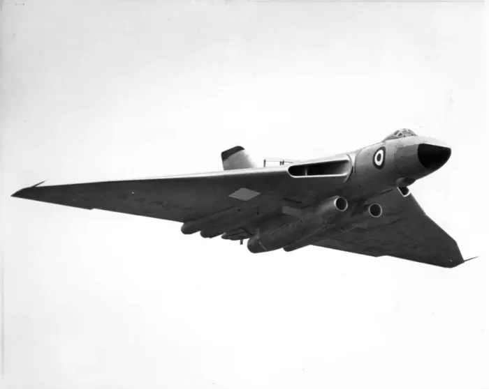 Framed Print : Avro Vulcan B1 XA894 Framed Print : Avro Vulcan B1 XA894