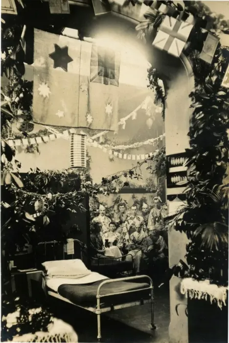 Framed Print : B Ward, Christmas 1918, Quex Park VAD Hospital