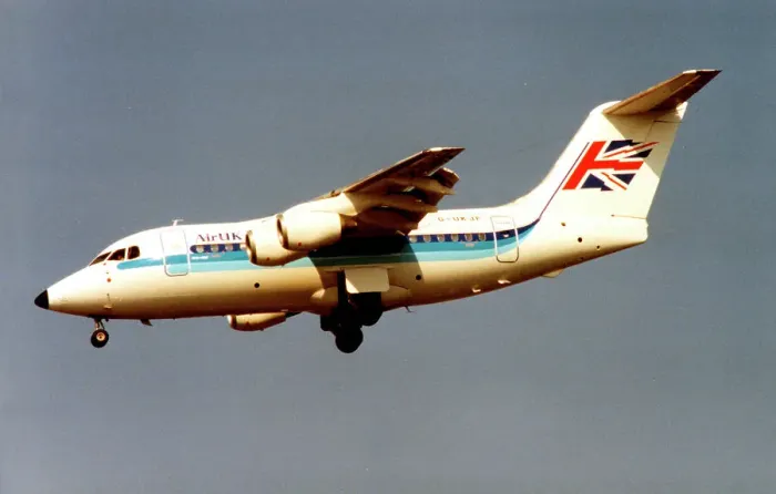 Framed Print : BAe 146-100 G-UKJF Framed Print : BAe 146-100 G-UKJF