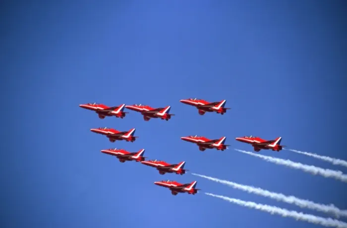 Framed Print : BAe Systems Hawks RAF Red Arrows flypast RIAT Fairford 2005 Framed Print : BAe Systems Hawks RAF Red Arrows flypast RIAT Fairford 2005