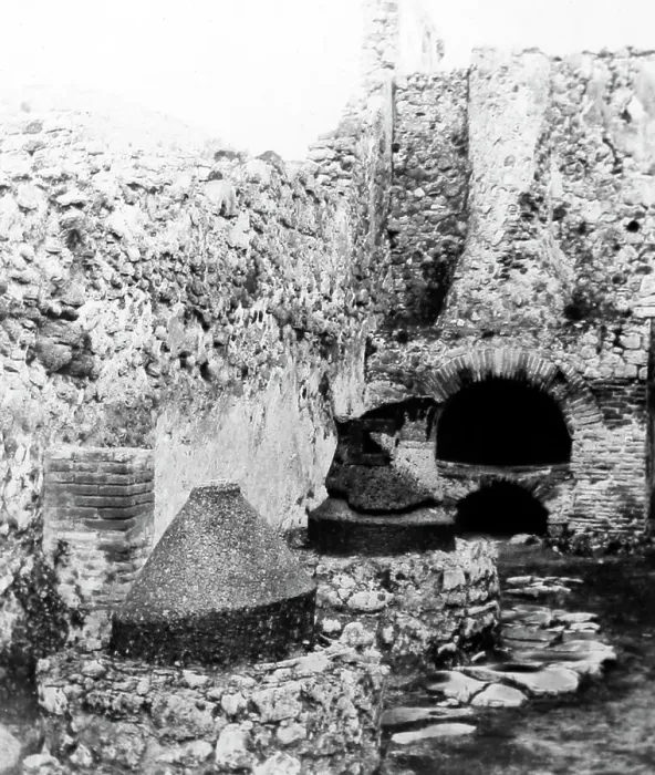 Framed Print : Bake House, Pompeii, Italy, Victorian period Framed Print : Bake House, Pompeii, Italy, Victorian period