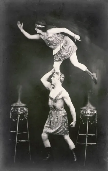 Framed Print : Balancing Acrobats / Photo Framed Print : Balancing Acrobats / Photo