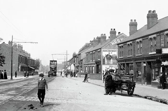 Framed Print : Balby Road, Doncaster early 1900's Framed Print : Balby Road, Doncaster early 1900's