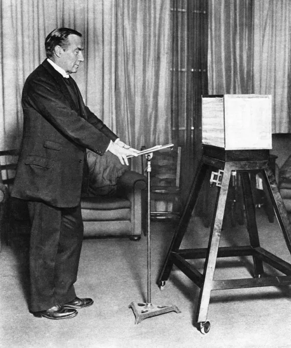 Framed Print : Baldwin Broadcasts, 1924 Framed Print : Baldwin Broadcasts, 1924