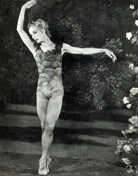 Ballet dancer Alexis Rassine in Le Spectre de la Rose