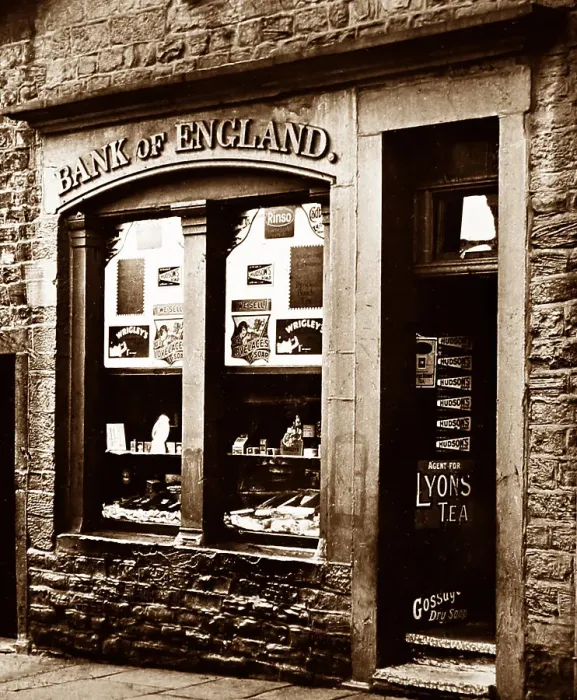 Framed Print : Bank of England shop, Burnley, Lancashire, early 1900s Framed Print : Bank of England shop, Burnley, Lancashire, early 1900s