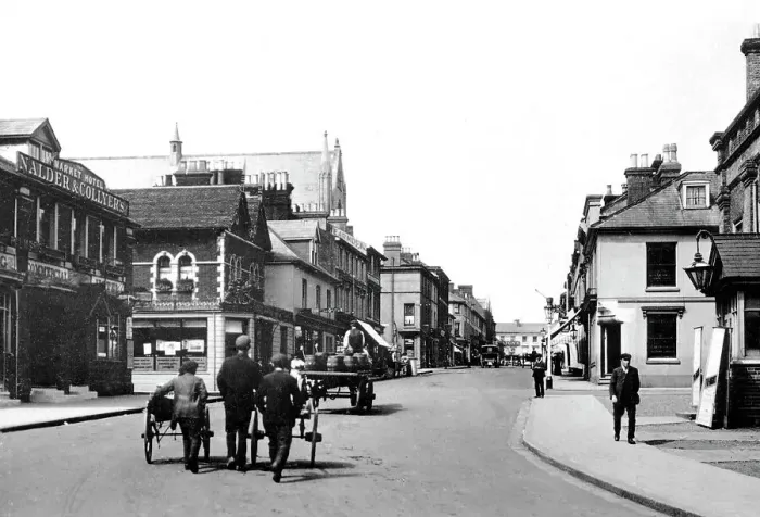Framed Print : Bank Street, Ashford early 1900's Framed Print : Bank Street, Ashford early 1900's