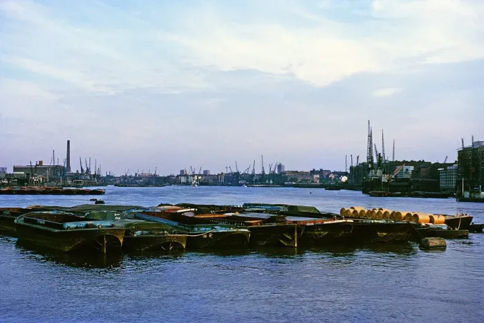 Framed Print : Barges on the River Thames at Woolwich, SE London Framed Print : Barges on the River Thames at Woolwich, SE London