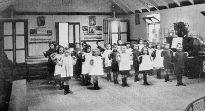 Framed Print : Barnardos Babies Castle, Hawkhurst, Kent - School room Framed Print : Barnardos Babies Castle, Hawkhurst, Kent - School room
