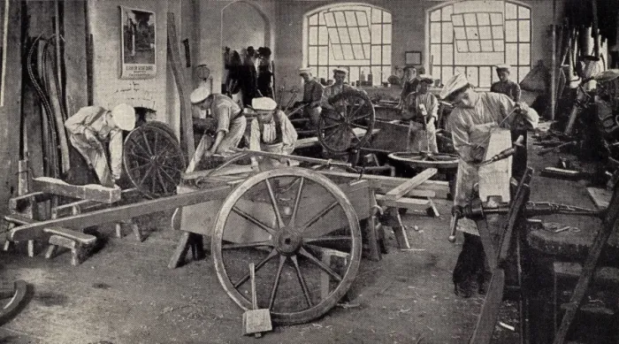 Framed Print : Barnardos Home, Stepney Causeway, London - Wheelwrights Sh Framed Print : Barnardos Home, Stepney Causeway, London - Wheelwrights Sh