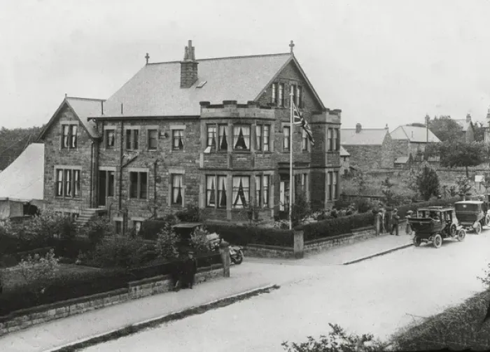 Framed Print : Barnardos Home, Tewitt Well Road, Harrogate Framed Print : Barnardos Home, Tewitt Well Road, Harrogate
