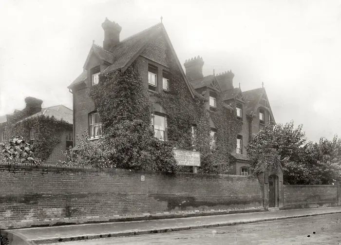 Framed Print : Barnardo's Mittendorff House Epsom Home At East Framed Print : Barnardo's Mittendorff House Epsom Home At East