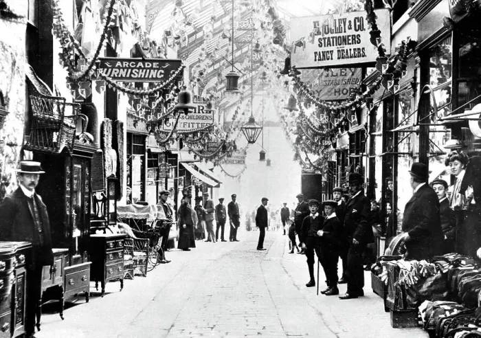Framed Print : Barnsley Eldon Arcade early 1900s