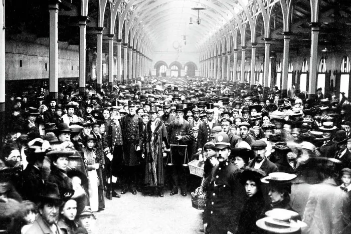 Framed Print : Barnstaple - Market Hall early 1900's Framed Print : Barnstaple - Market Hall early 1900's