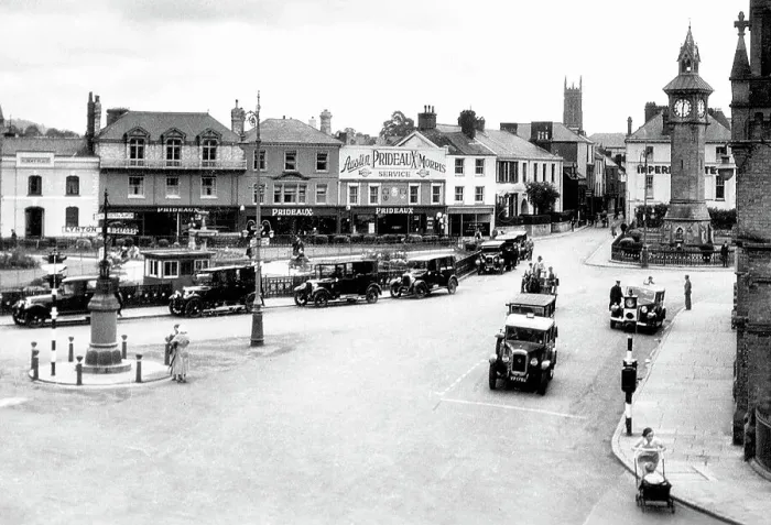 Framed Print : Barnstaple Square early 1900's Framed Print : Barnstaple Square early 1900's