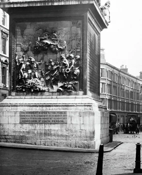 Framed Print : Base of the Monument, London, early 1900s Framed Print : Base of the Monument, London, early 1900s
