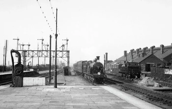 Framed Print : Basingstoke Railway Station early 1900s Framed Print : Basingstoke Railway Station early 1900s