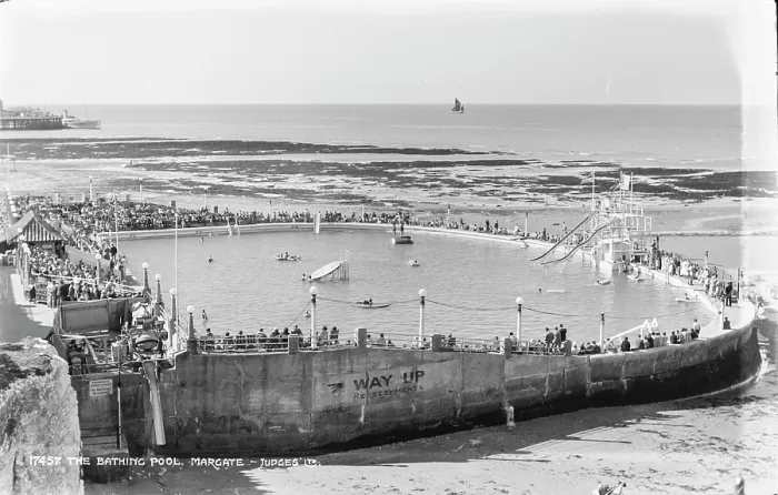Framed Print : The Bathing Pool, Margate Framed Print : The Bathing Pool, Margate