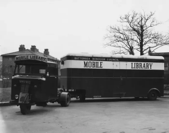 Framed Print : Battersea Mobile Library Framed Print : Battersea Mobile Library