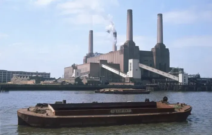 Framed Print : Battersea Power Station Framed Print : Battersea Power Station