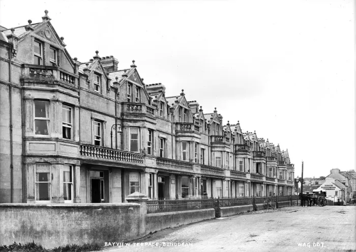 Framed Print : Bayview Terrace, Bundoran Framed Print : Bayview Terrace, Bundoran