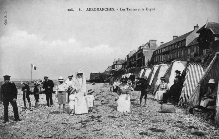 Framed Print : Beach at Arromanches Framed Print : Beach at Arromanches