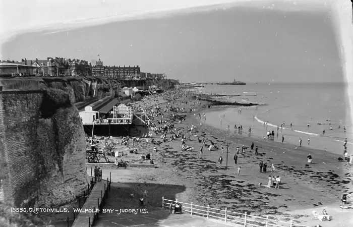 Framed Print : Beach Day at Walpole Bay Framed Print : Beach Day at Walpole Bay