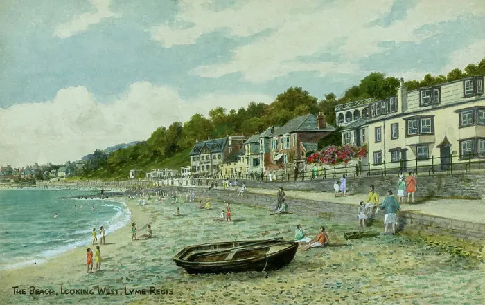 Framed Print : Beach, looking west, Lyme Regis, Dorset Framed Print : Beach, looking west, Lyme Regis, Dorset