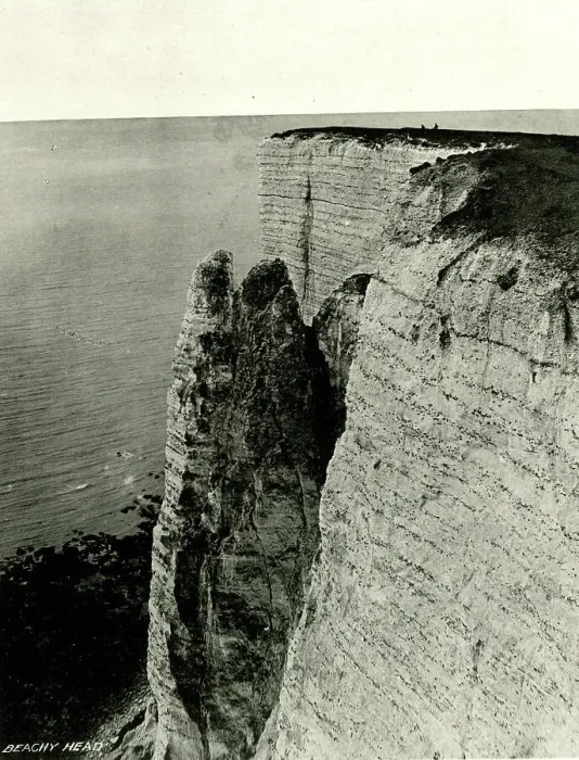Framed Print : Beachy Head - Eastbourne, Sussex Framed Print : Beachy Head - Eastbourne, Sussex